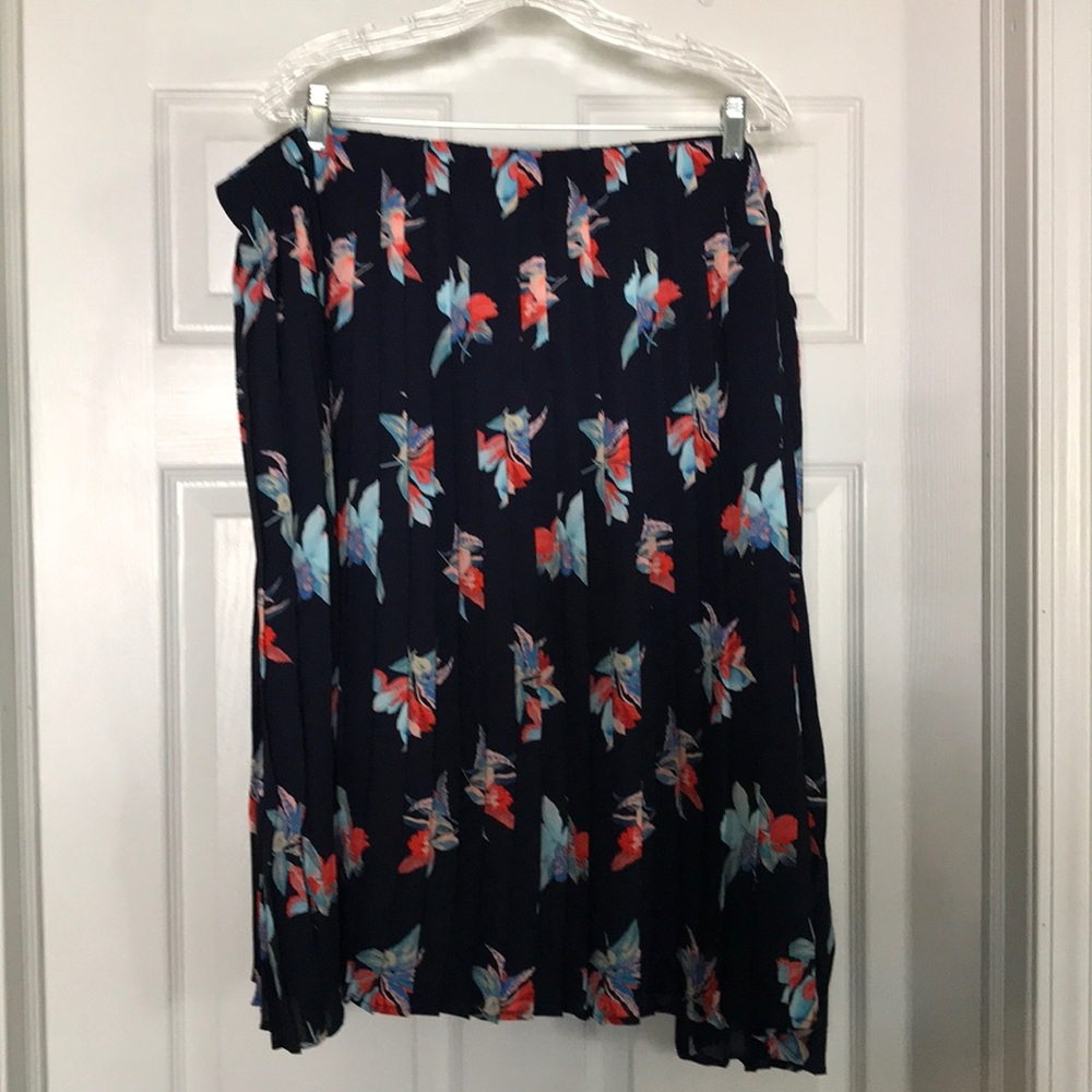 Ava & Viv navy & floral pleated midi skirt plus 3x